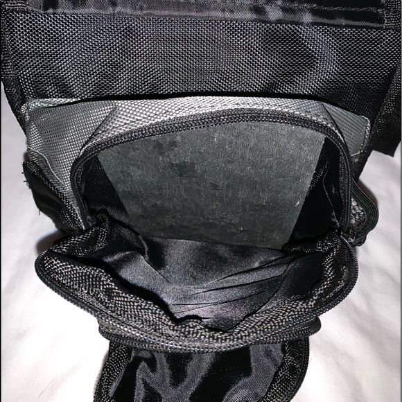 NEW Alcott Doggie Weekender Backpack - Picture 4 of 8